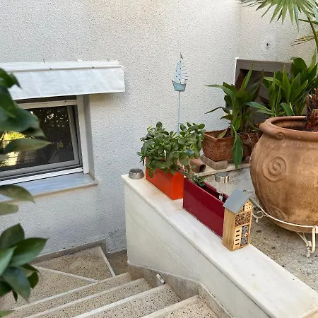 Апартаменты Glyfada Coast Studio Афины